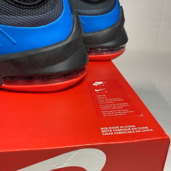 Nike Air Max Axis size 7Y - Picture 8 of 16